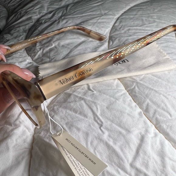 Velvet Canyon Beat Generation - NWT - Picture 7 of 10